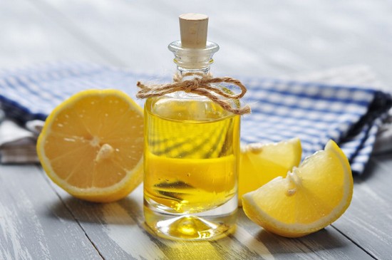 оливковое масло и лимон
