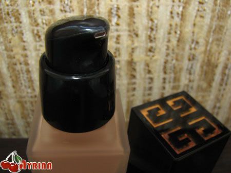 Тональный крем Givenchy PhotoPerfexion SPF20, оттенок 1 Perfect Ivory (много фото)