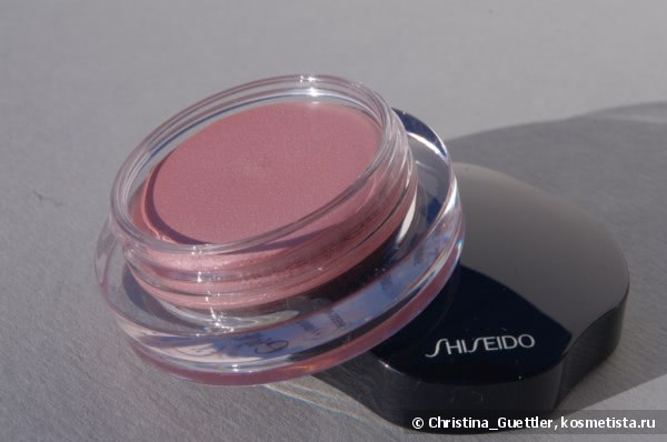 Кремовые тени с мерцающим эффектом Shiseido Shimmering Eye Color:  WT 901 Mist, OR 313 Sunshower (LE), PK 214 Pale Shell (LE)