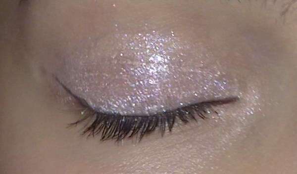 Кремовые пудровые тени Shiseido