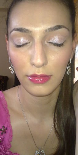 Кремовые пудровые тени Shiseido