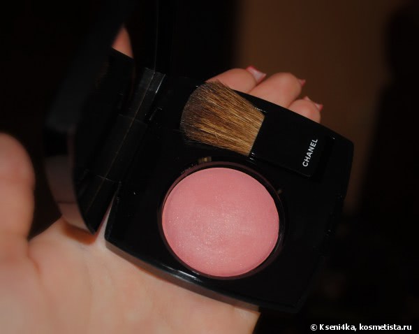 Румяна из осенней коллекции Chanel - 72 Rose Initiale