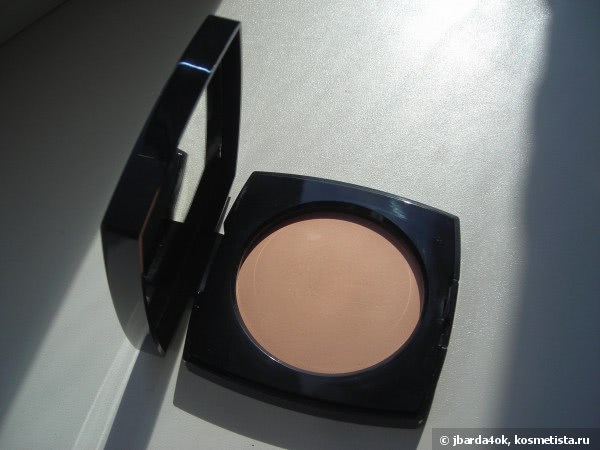 Chanel Les Beiges Healthy Glow Sheer Powder SPF 15/PA++ №10