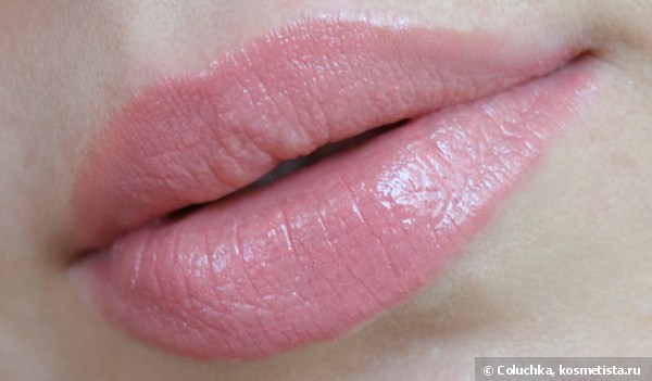 Yves Saint Laurent Rouge Volupte Shine Lipstick #8 Pink in Confidence