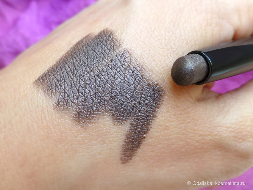 Kiko Milano Long Lasting Eyeshadow Stick #39 Dark Taupe + быстрые smoky-eyes