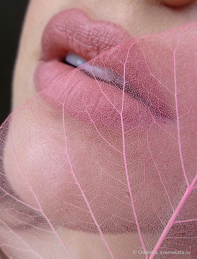 Освежающий макияж в розовых оттенках