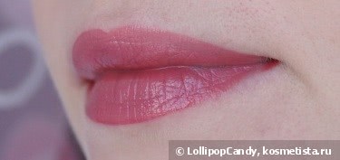 Лаки для губ Shiseido Laquer Rouge RD 305 и  YSL Rouge pur Couture #8