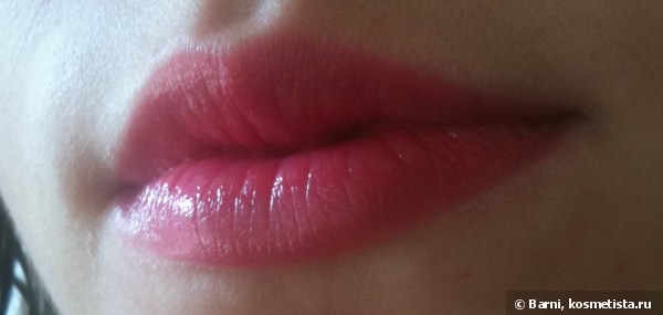 Соблазнительный леденец Dior Addict Lipstick 554 IT Pink