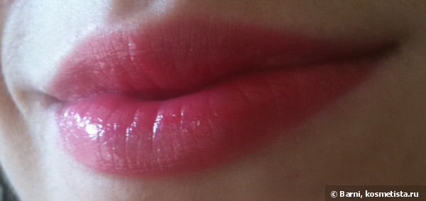 Соблазнительный леденец Dior Addict Lipstick 554 IT Pink