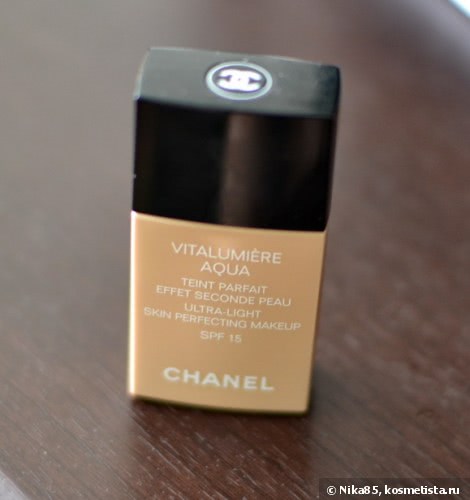 Тональный крем Chanel Vitalumiere Aqua Ultra Light Skin Perfecting Make Up #30 Beige