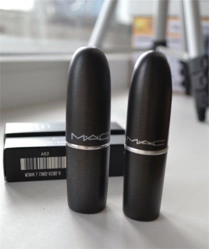 Сравнение помад MAC -Lustre Lipstick # See Sheer оригинал vs подделка