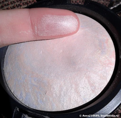 Мой любимый хайлайтер от MAC -  Mineralize Skinfinish - Lightscapade