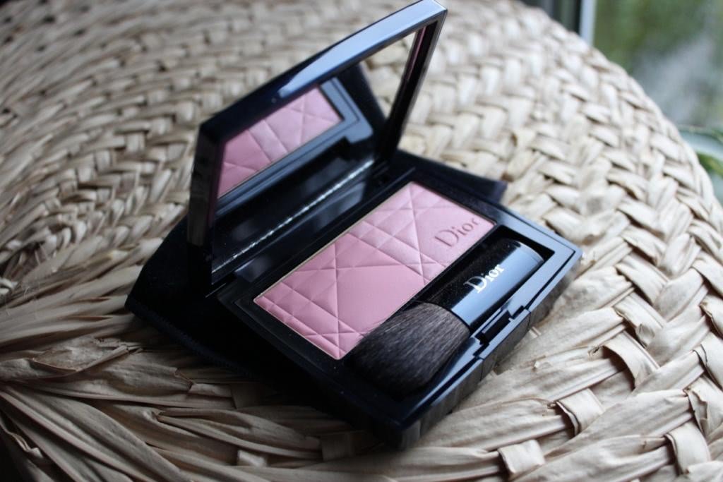 Румяна Dior Diorblush Glowing powder blush №829 Rose Dragee A touch of Blush