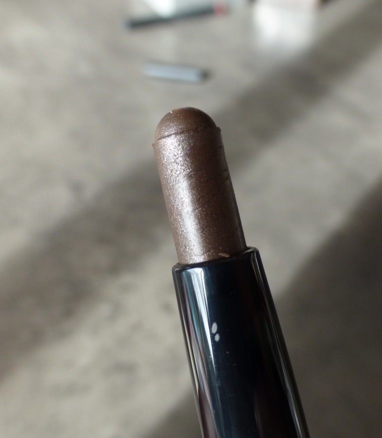 Тени-карандаши Kiko Long Lasting Stick в оттенках 39, 36 и 16