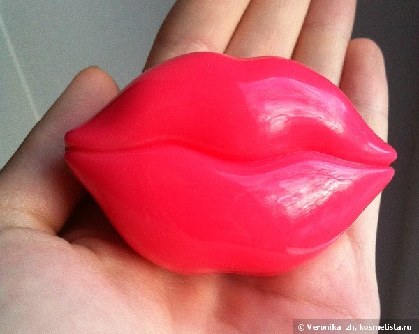 Скраб для губ  «Kiss Kiss» Lip Scrub от Tony Moly