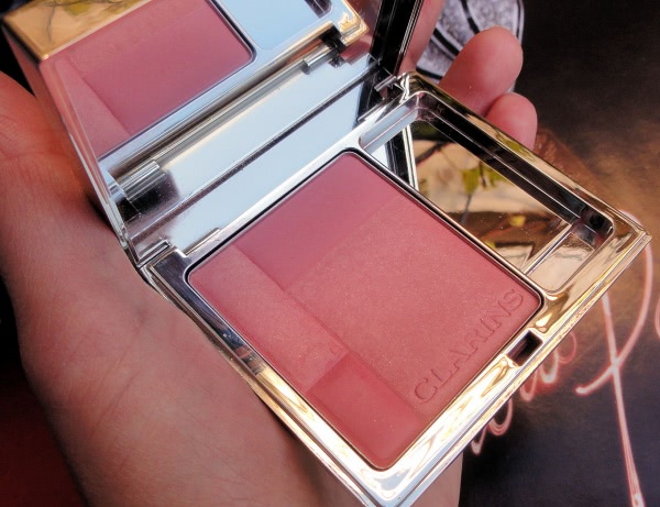 Румяна Clarins Blush Prodige Illuminating Cheek Colour № 03 miami pink