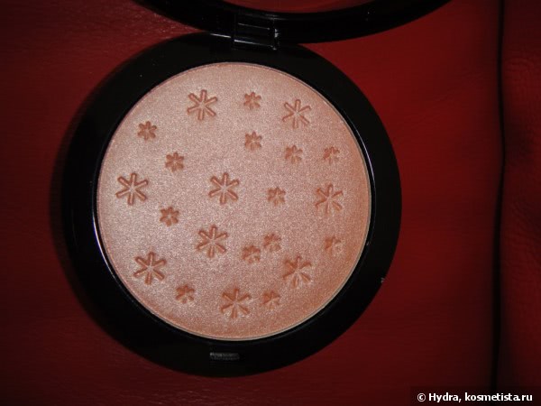 Скульптурирование. Моя находка. Тени Sephora Cashmere coat №50 и Sephora Movie popcorn №72, хайлайтер Sephora highlighting compact powder pink и румяна Make Up For Ever Sculpting blush оттенок 10