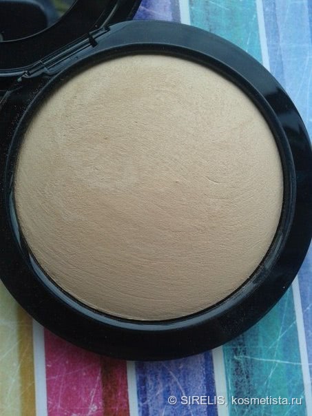 MAC Mineralize Skinfinish Natural в оттенке Medium