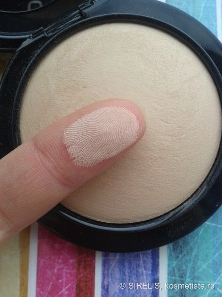 MAC Mineralize Skinfinish Natural в оттенке Medium