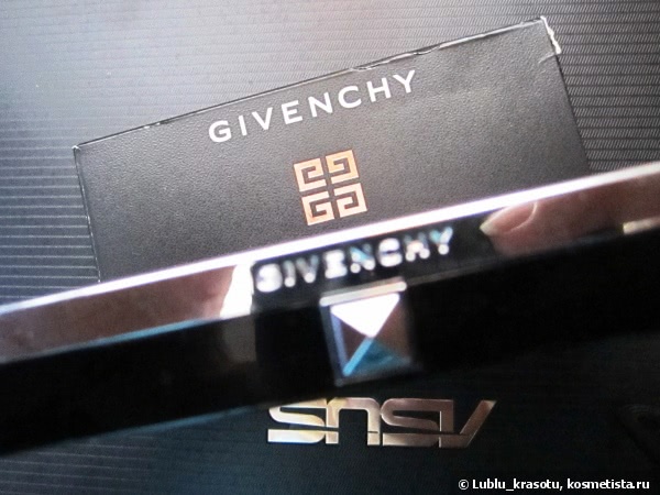 Givenchy Teint Couture Long-Wearing Compact Foundation SPF 10 PA ++ & Highlighter (оттенок 03) - сбылась ли мечта?