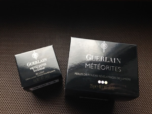 Весне дорогу или Guerlain Meteorites Light Revealing Pearls of Powder # 2 Clair и Guerlain Meteorites Bubble Blush # 02 Cherry