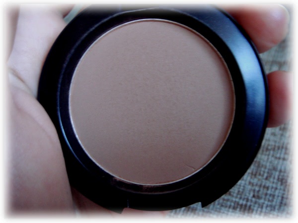 Устойчивые румяна MAC Pro Longwear Blush в оттенке Baby Don