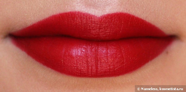 Русская маковка MAC Matte Lipstick Russian Red