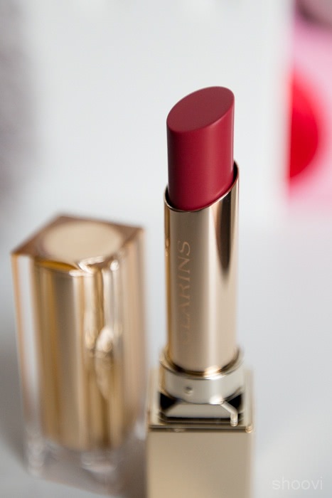 Помада Clarins Rouge Eclat Satin Finish Age-Defying Lipstick в оттенке #05 Pink Berry