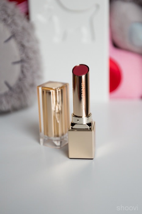 Помада Clarins Rouge Eclat Satin Finish Age-Defying Lipstick в оттенке #05 Pink Berry