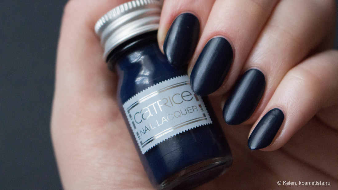 Catrice Travelight Story (Limited Edition). Nail Polish C03 Deep Dark Waters
