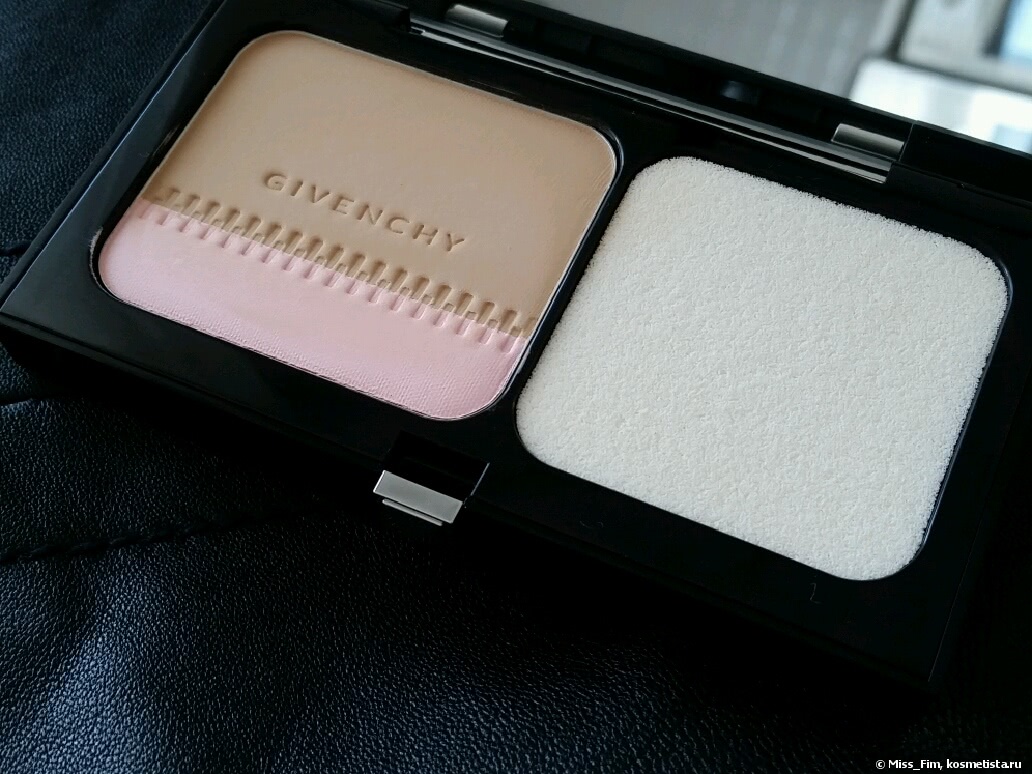 Givenchy Teint Couture Long-Wearing Compact Foundation Spf10 - PA++ &Highlighter Illuminating&Comfortable #4 elegant beige
