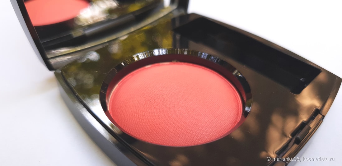 Coral Is Far More Red... - Chanel Joues Contraste Powder Blush 450 Coral Red