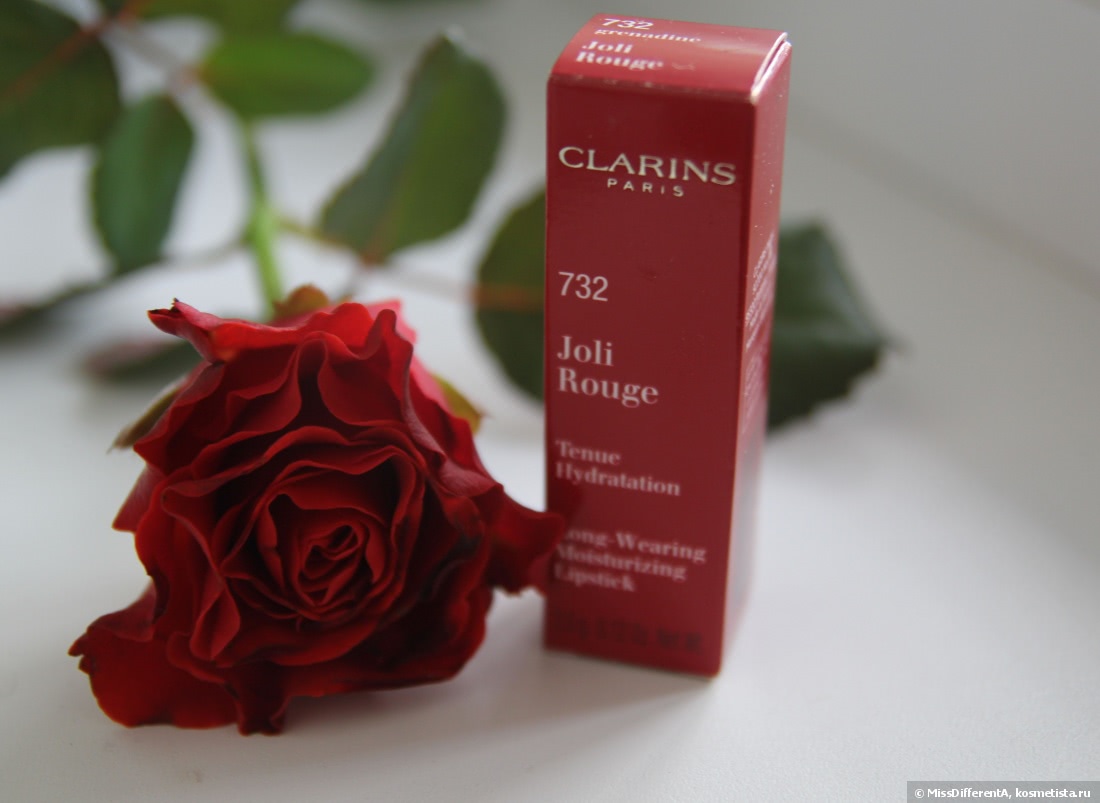 Цвет граната на моих губах с Clarins Joli Rouge Long Wearing Moisturizing Lipstick 732 Grenadine