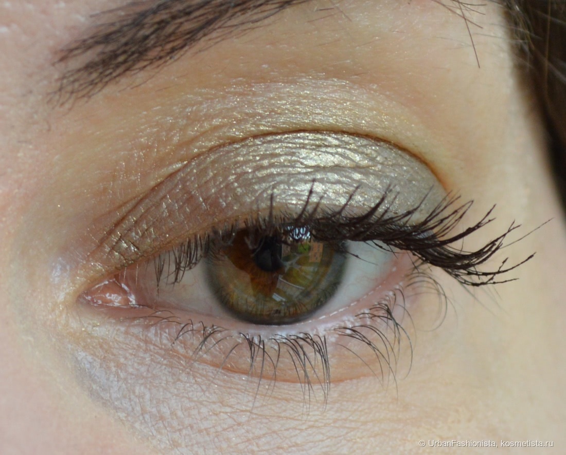 Жидкие тени Giorgio Armani Eye Tint Fluid Eye Color Film в оттенках #6 Green Iron и #8 Flannel