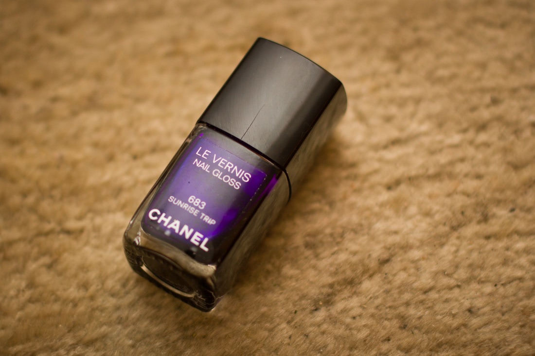 Такой красивый, такой капризный...Chanel Le Vernis Nail Gloss 683 Sunrise Trip