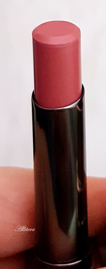 Burberry Kisses Sheer Moisturising shine lip color в оттенке #217 English rose