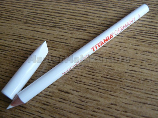 Вот так выглядит карандаш для маникюра
