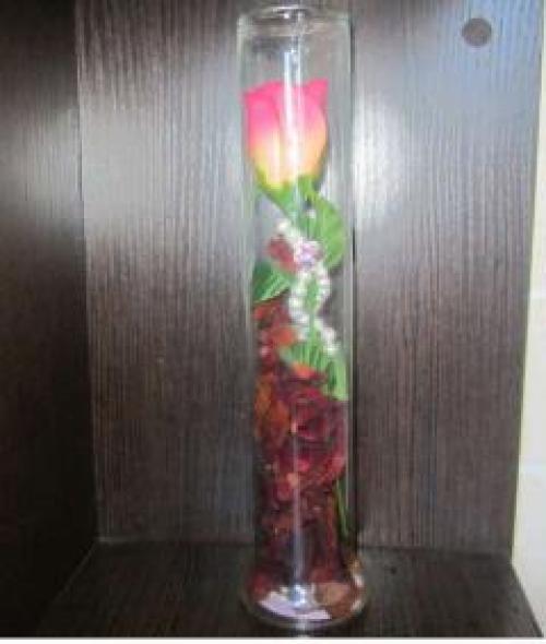 Что можно сделать с лепестками роз для декора. 